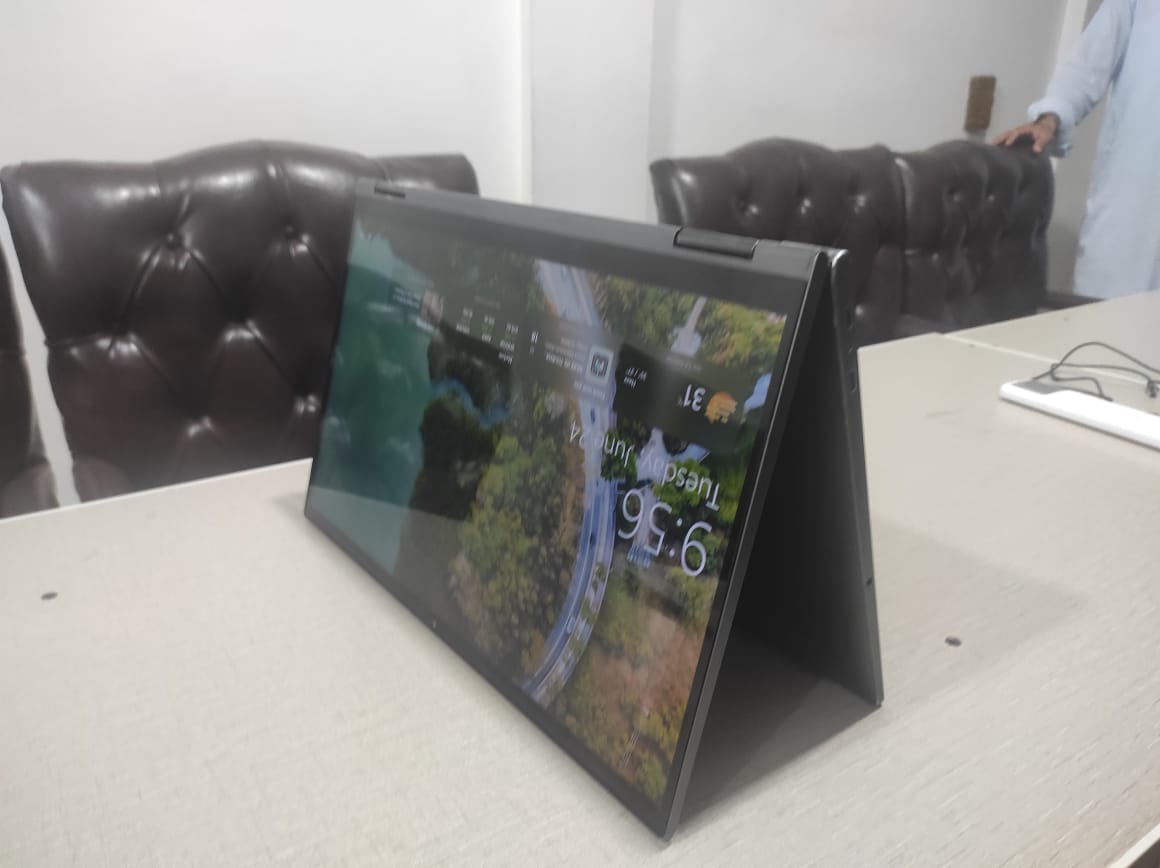 (Used Laptop) Lenovo Yoga C740