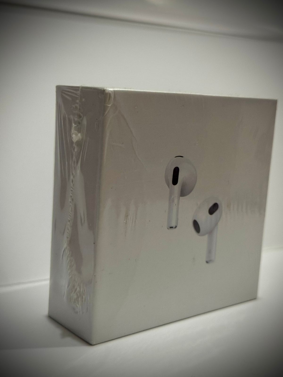 Apple AirBuds Gen 3 (Earbuds)